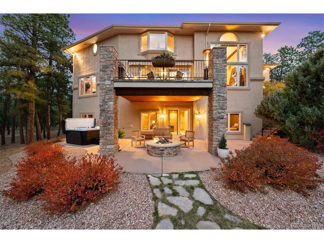 17507 Colonial Park Dr