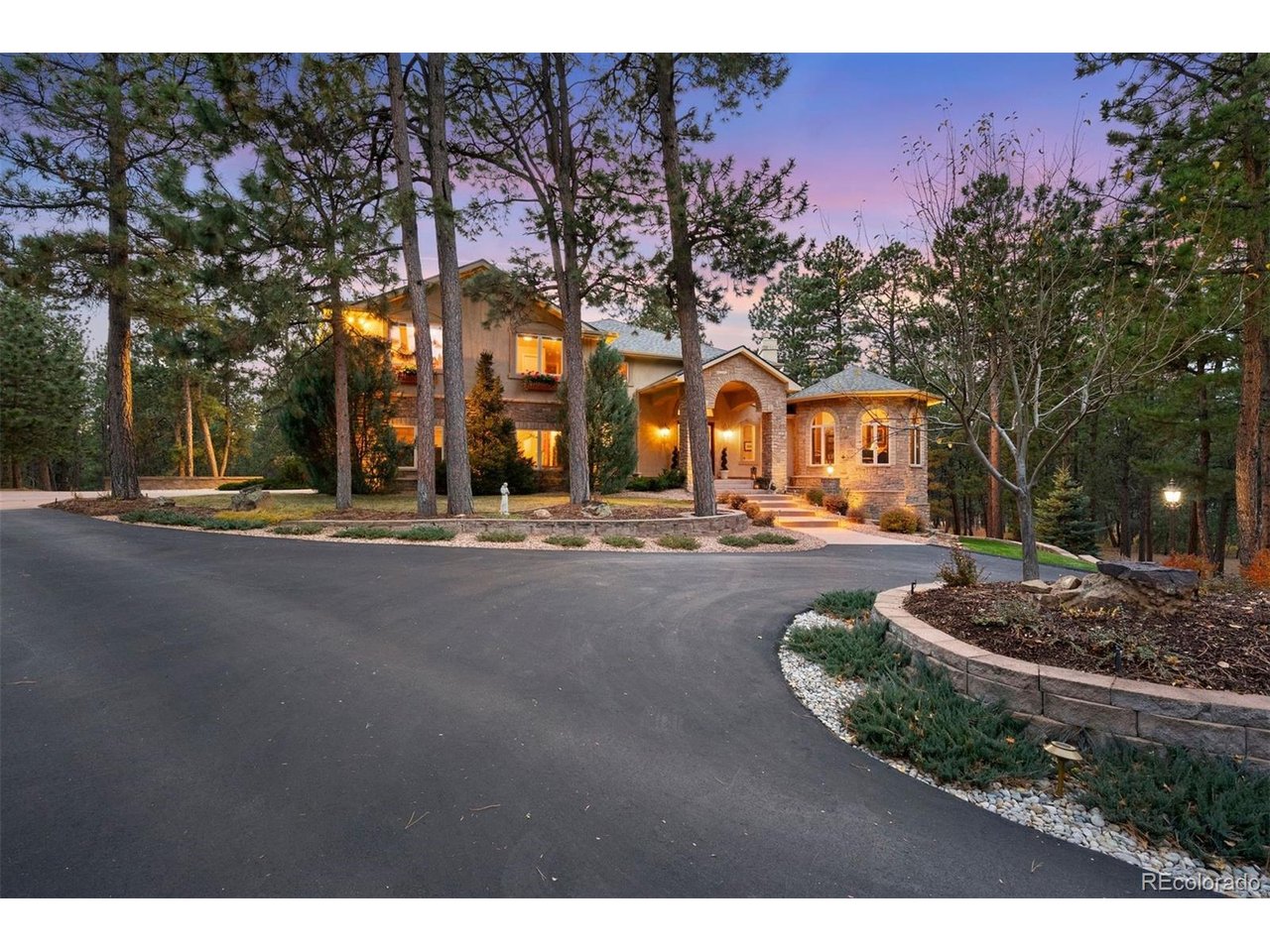 17507 Colonial Park Dr