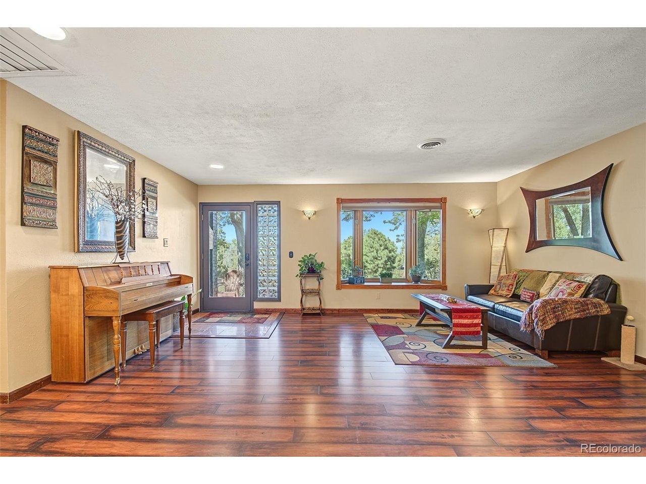 141 Ponderosa Dr