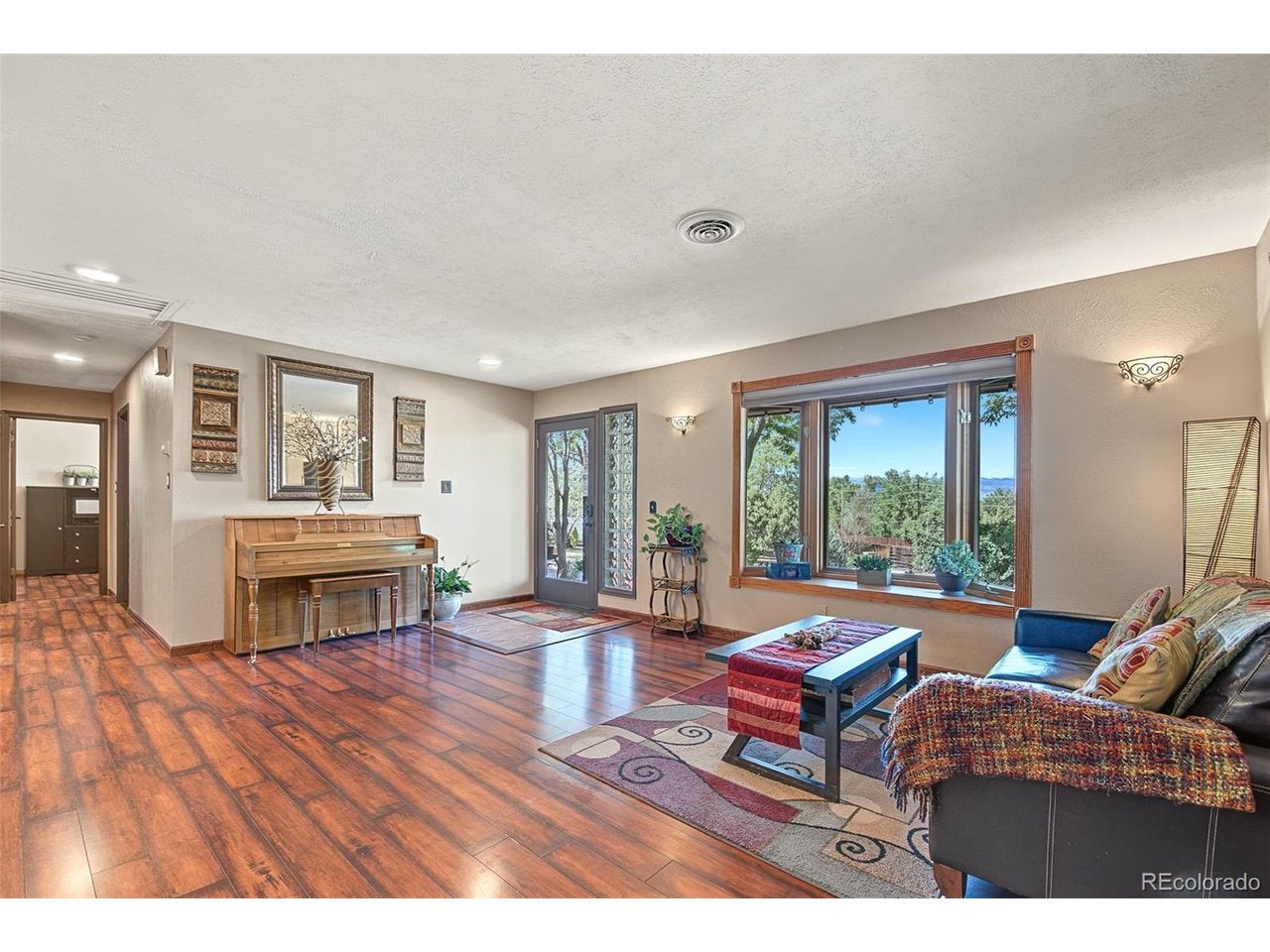 141 Ponderosa Dr