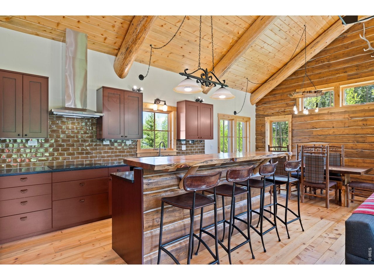 3219 County Road 99 Rd
