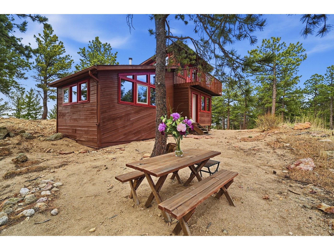Off grid on 4.98 acres