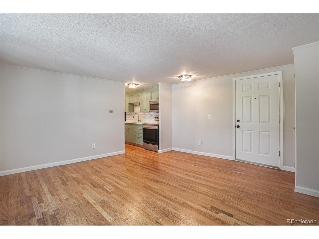 336 N Grant St 412