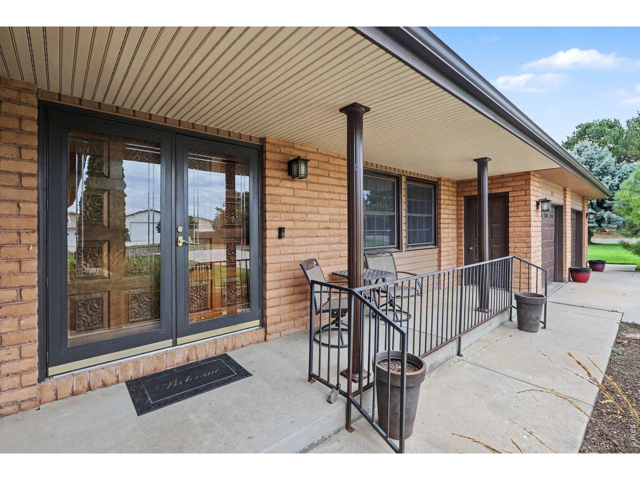 3105 Grand View Dr
