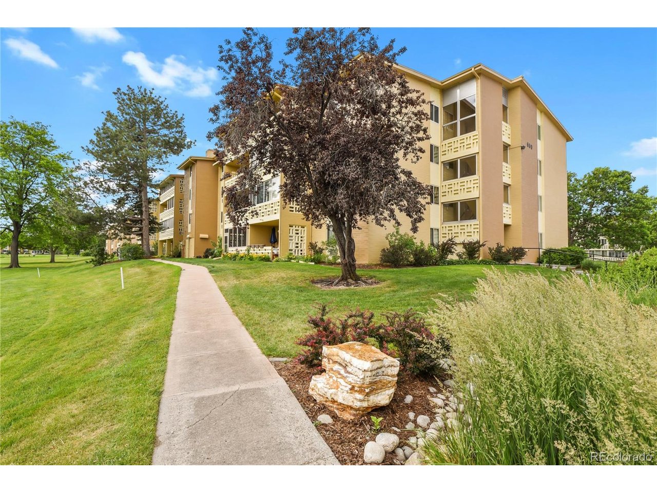 Photo 1 of 17 — 690 S Alton Way 6B, Denver, CO 80247
