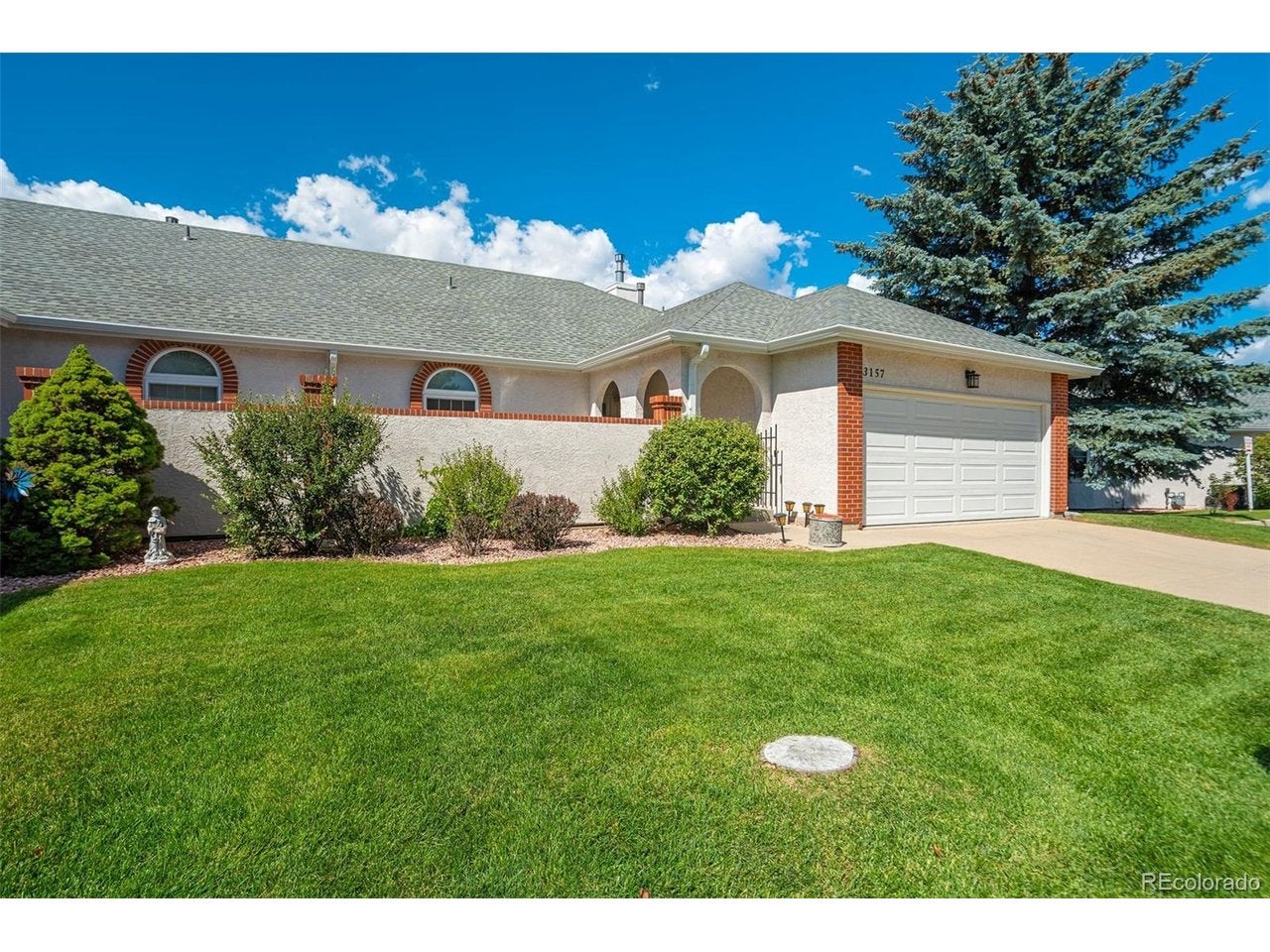3157 Soaring Bird Cir