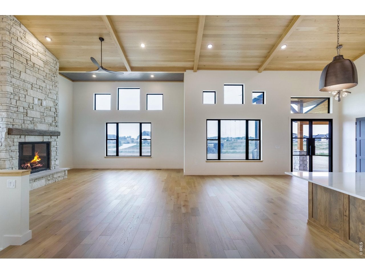 16886 Cattlemans Way
