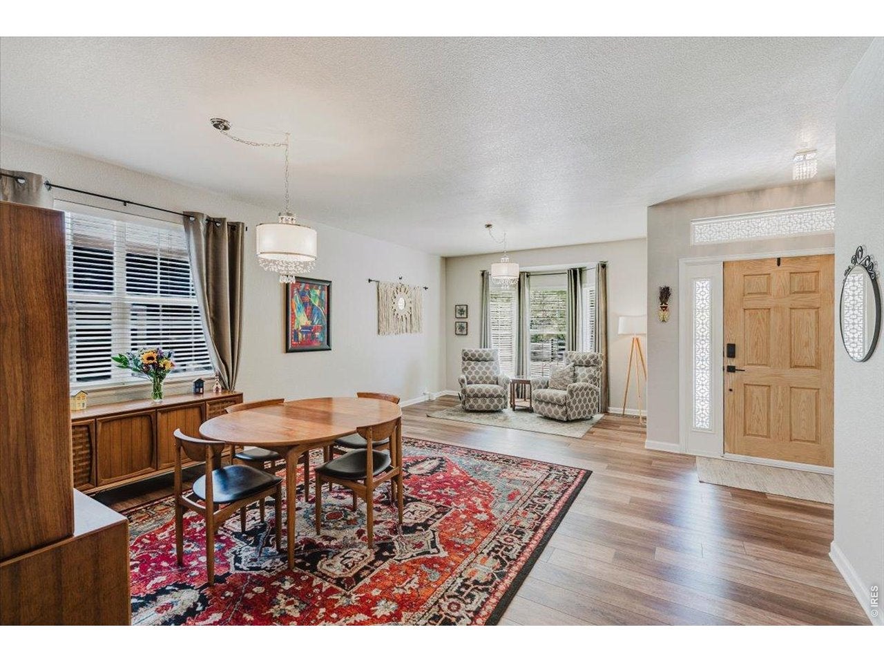 1628 Naples Ln