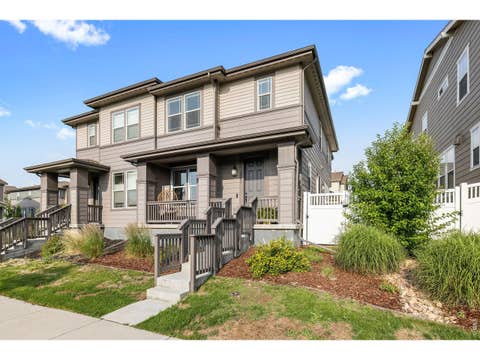 Photo of 2501 Winding Dr, Longmont, CO 80504 (MLS # 1064024)