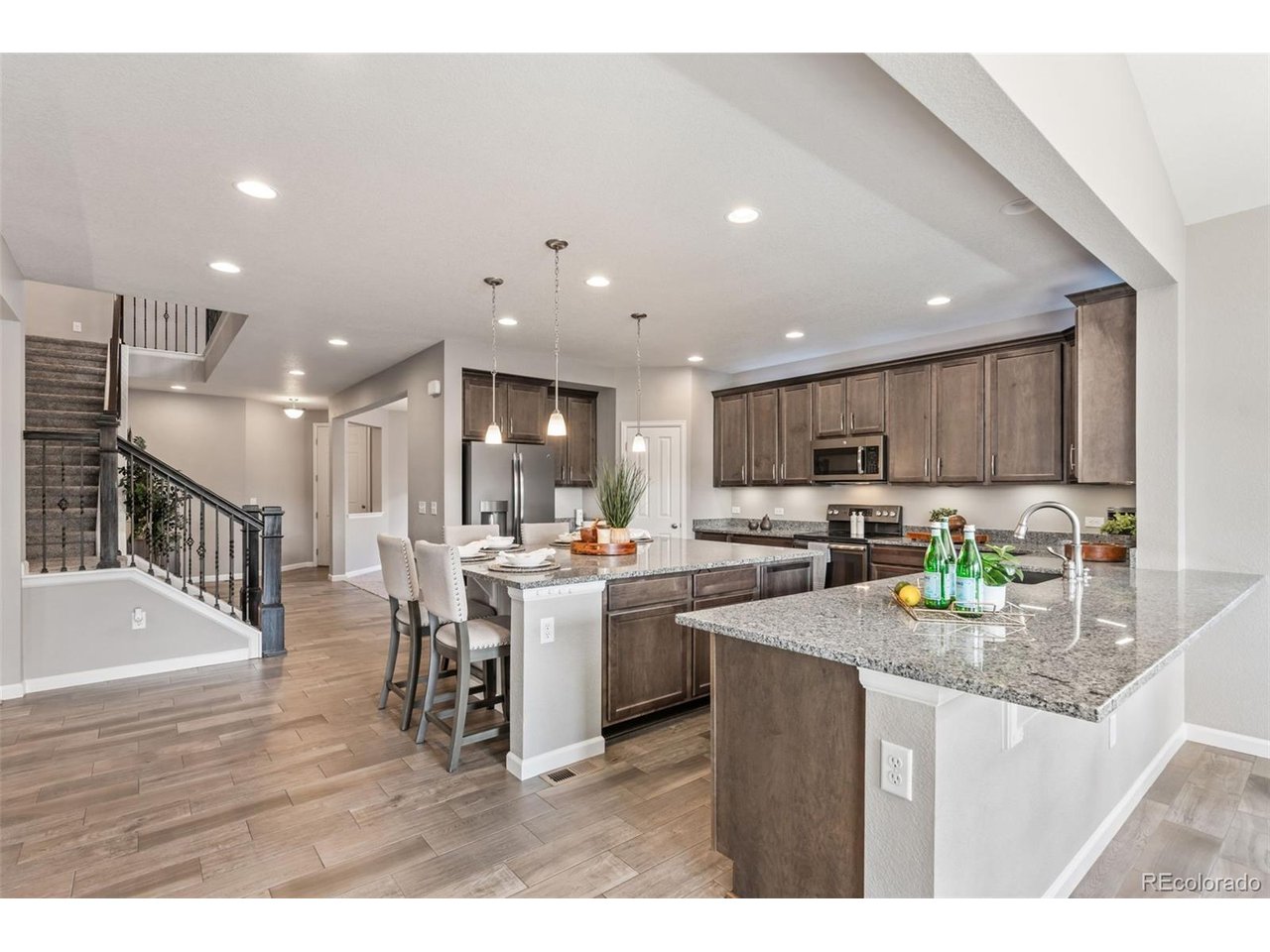 1414 Castle Creek Cir