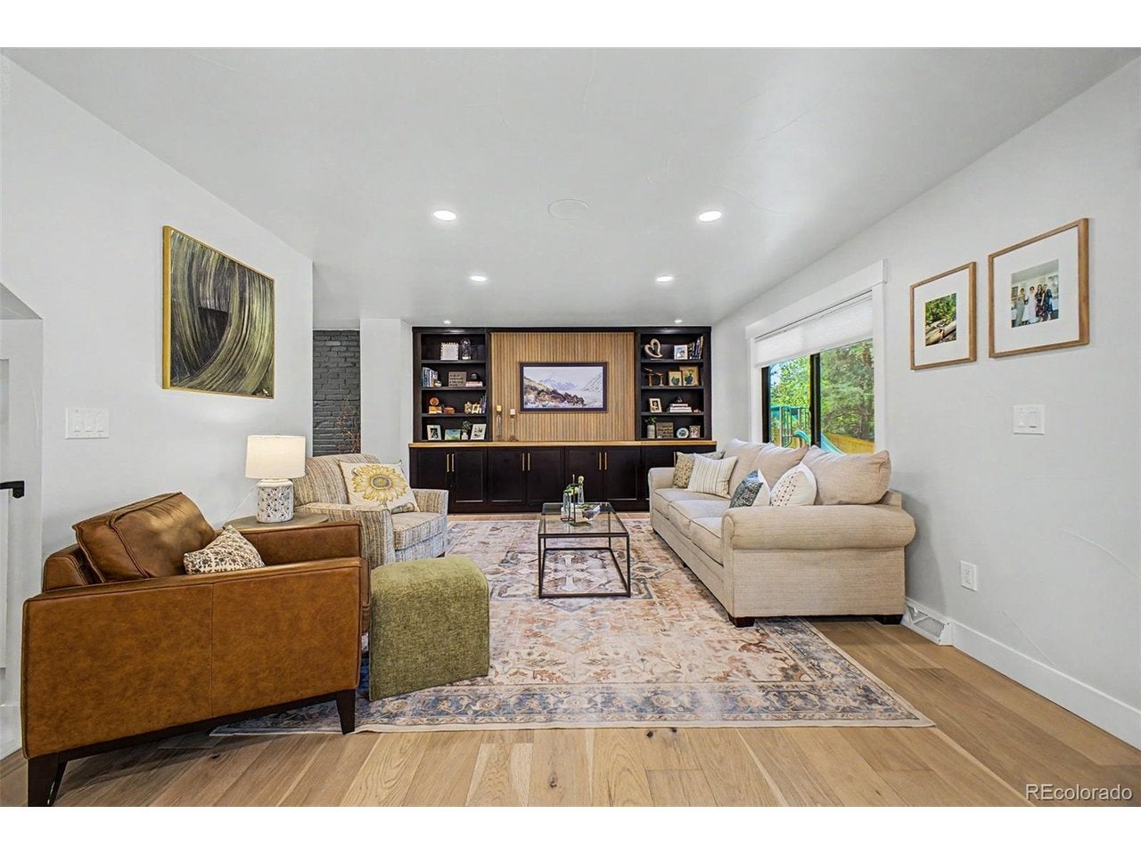 3469 E Easter Pl