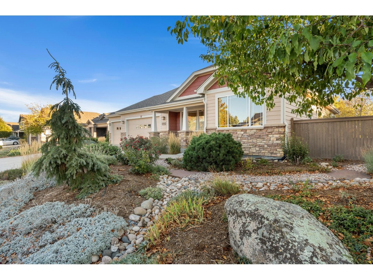 2759 Headwater Dr