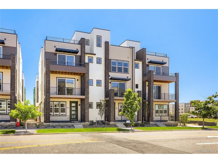 Photo 1 of 28 — 9200 E 47th Ave 103, Denver, CO 80238