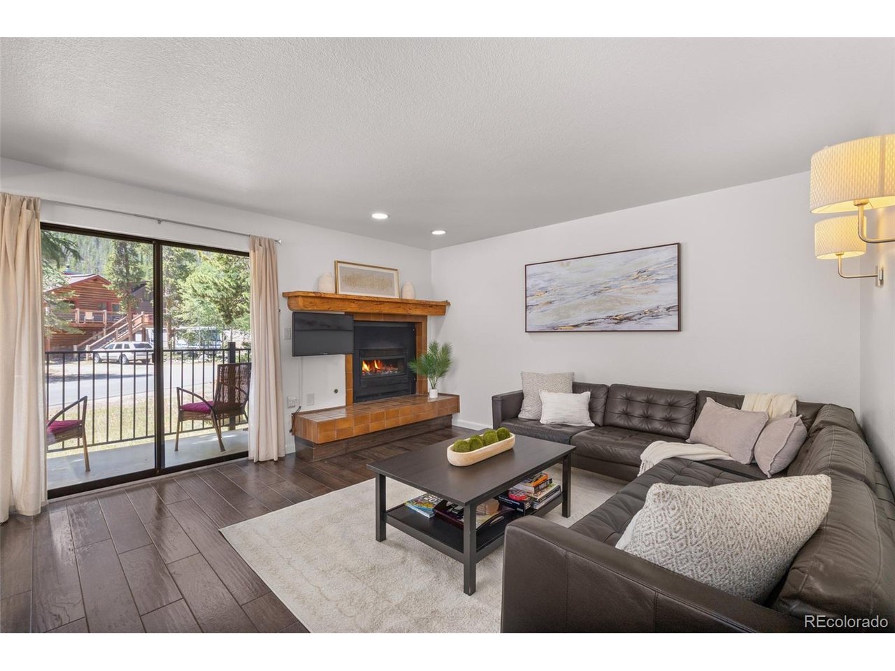 315 S 2nd Ave 105
