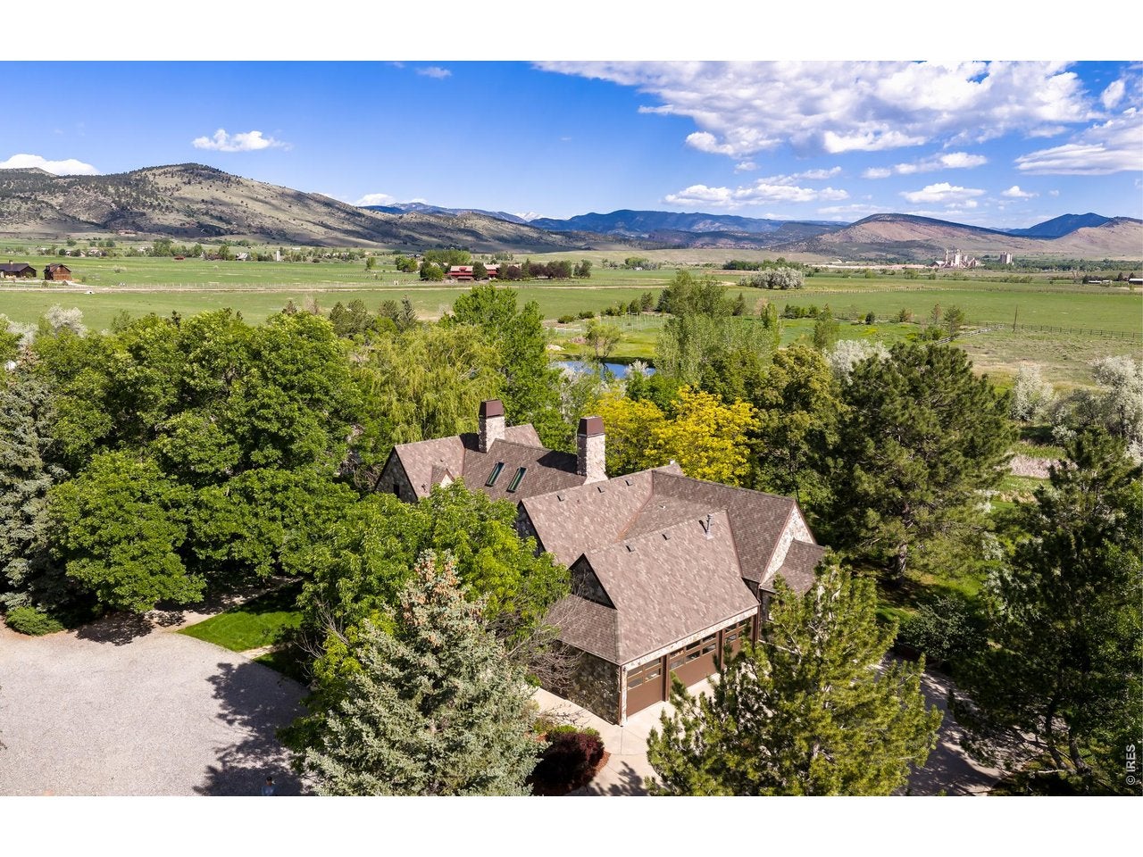 5575 Saint Vrain Rd