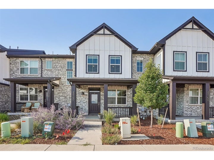 Photo 1 of 34 — 22160 E 8th Ave, Aurora, CO 80018
