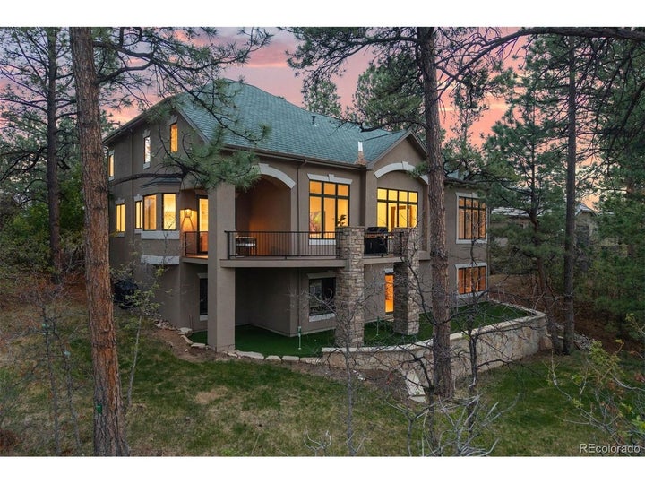 Exceptional reconstruction tucked in the Pines!