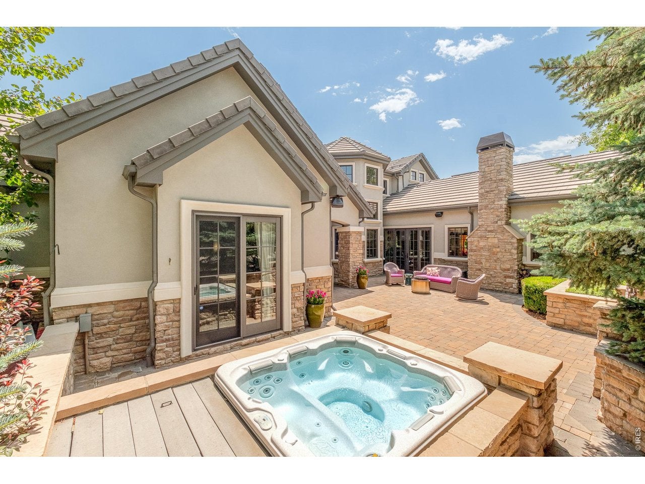 1036 White Hawk Ranch Dr