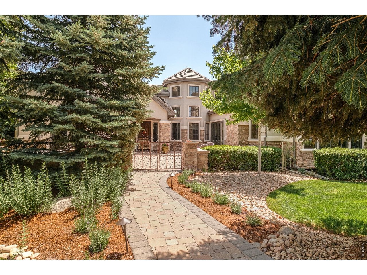 1036 White Hawk Ranch Dr