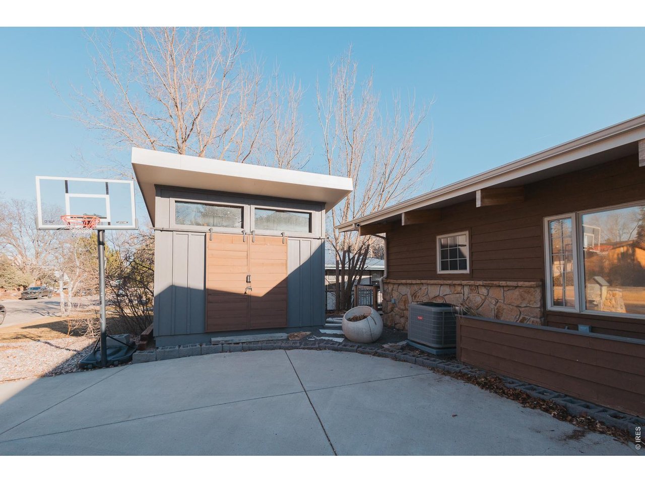 1917 Sheely Dr