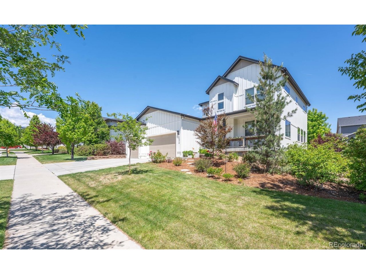 4593 Colorado River Dr