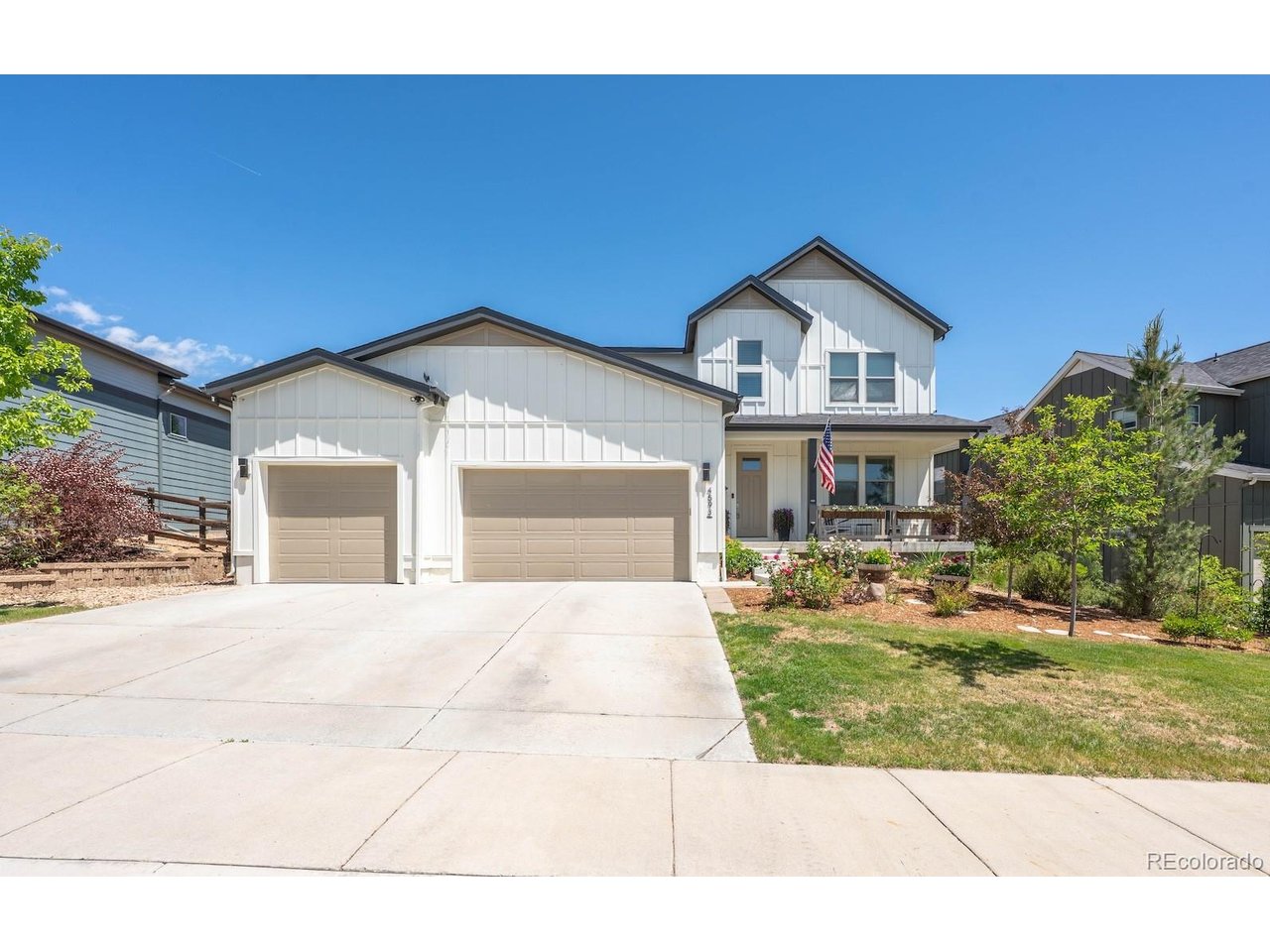 4593 Colorado River Dr