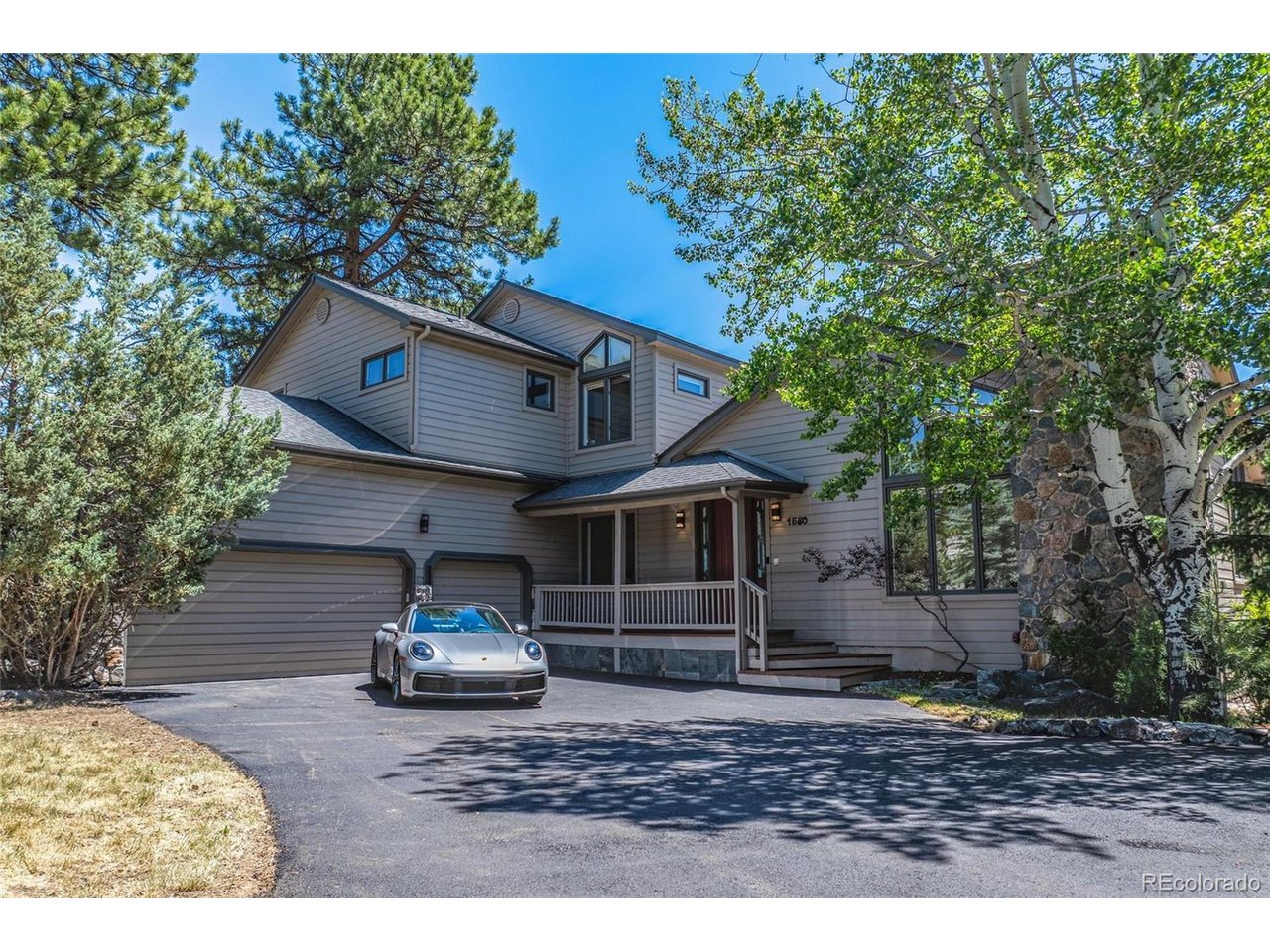 1580 Blakcomb Ct