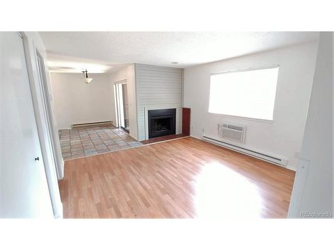 Photo of 3065 30th St 1B, Boulder, CO 80301 (MLS # 3911100)