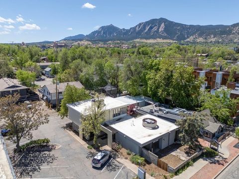 Photo of 2336 Pearl St, Boulder, CO 80302 (MLS # 1058223)