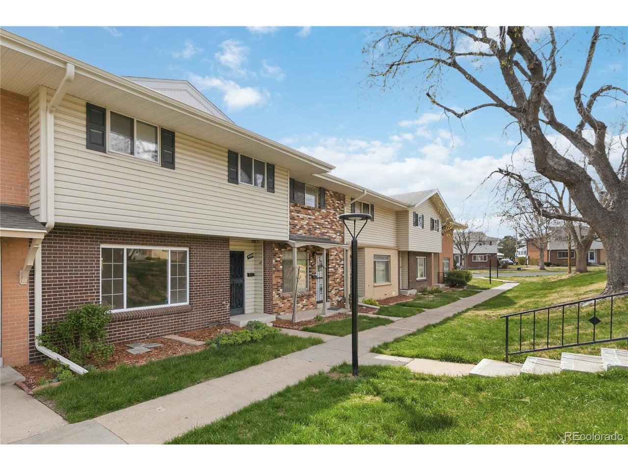 Photo 1 of 27 — 9209 E Nassau Ave, Denver, CO 80237