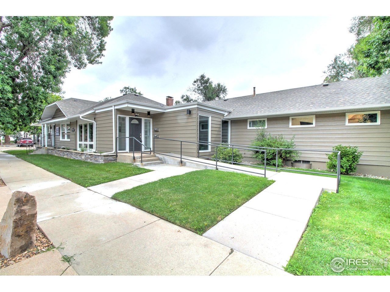 Photo 1 of 8 — 401 E Cleveland St, Lafayette, CO 80026
