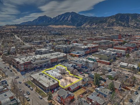 Photo of 1727 Pearl St, Boulder, CO 80302 (MLS # 1055721)