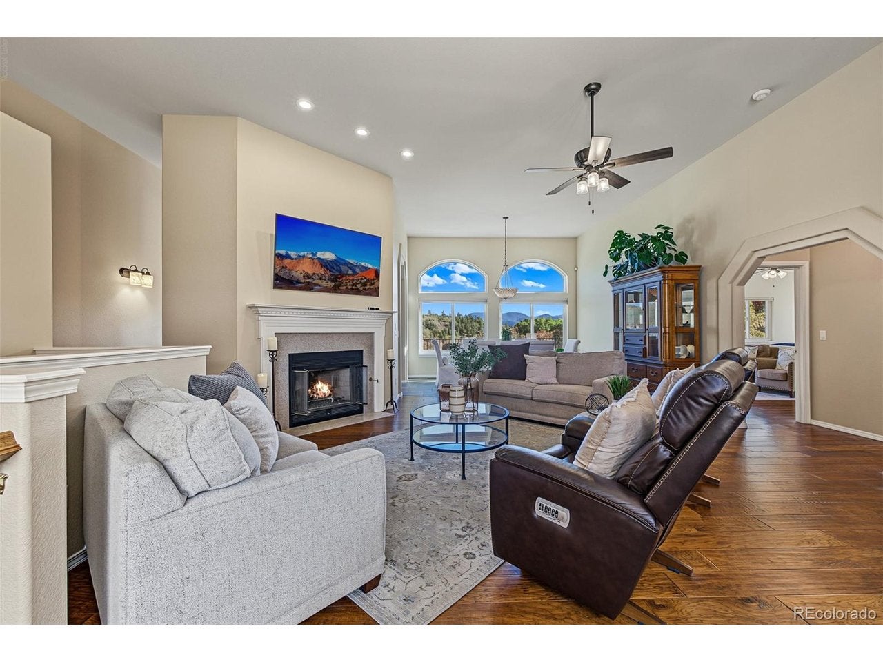 3530 Twisted Oak Cir