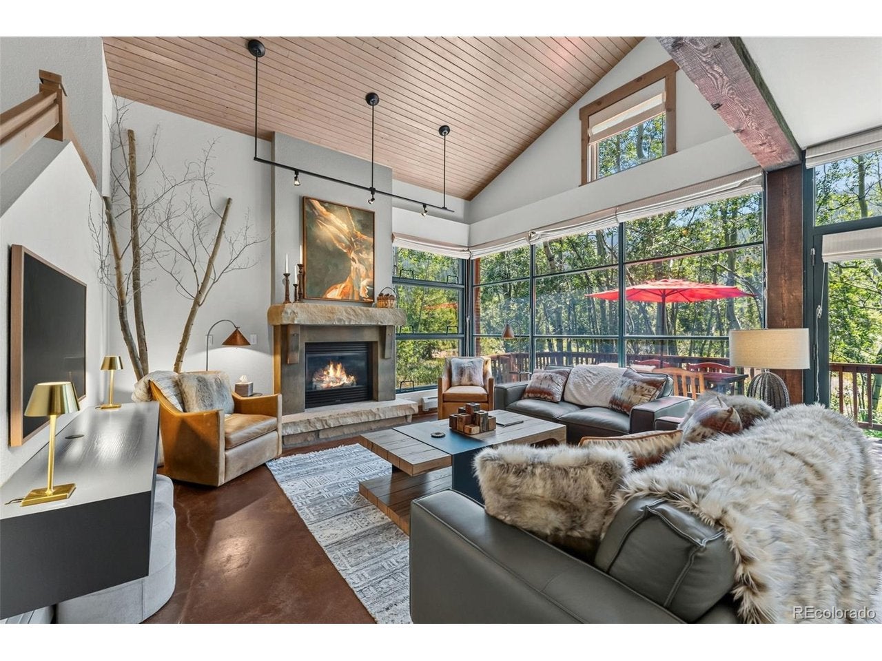 710 Alhambra Rd 8744