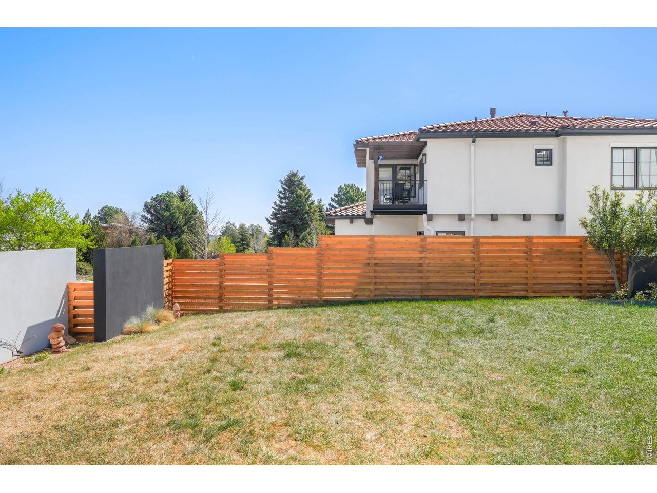 2920 Lafayette Dr