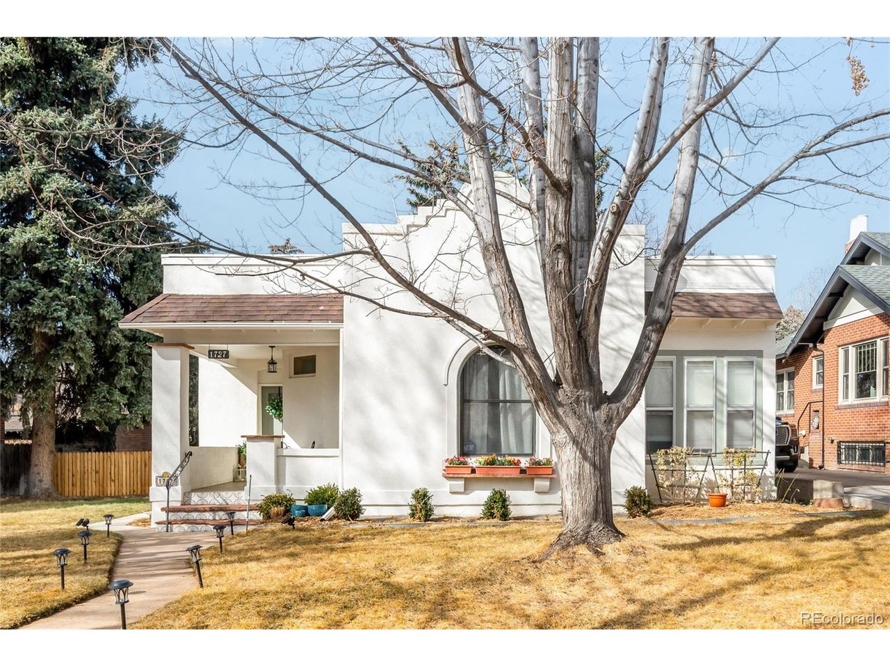 1727 Dahlia St