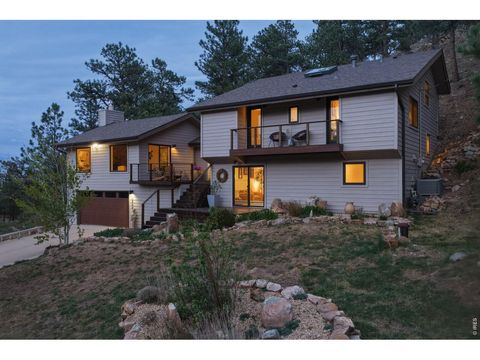 Photo of 2706 Crestridge Ct, Boulder, CO 80302 (MLS # 1057333)