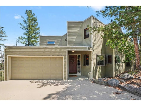 Photo of 1784 Deer Trail Rd, Boulder, CO 80302 (MLS # 7705025)