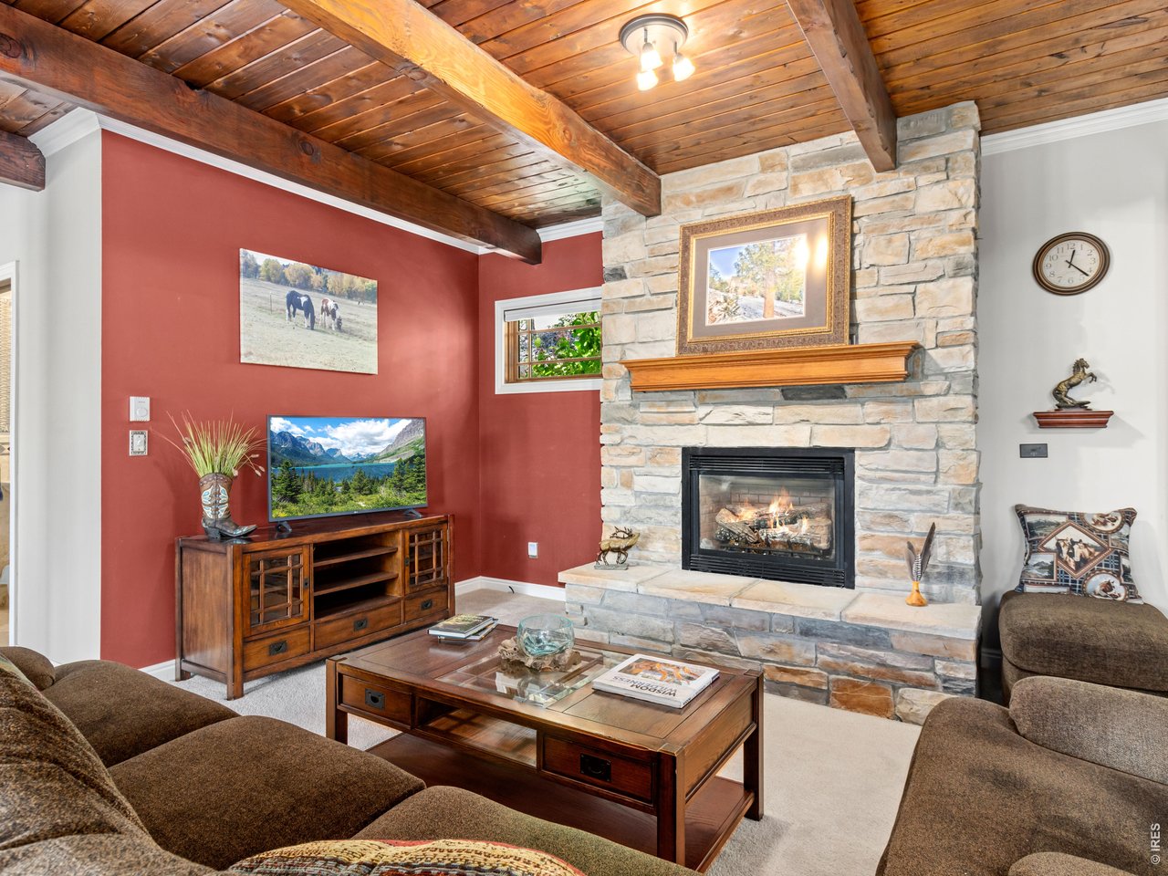 1705 Hummingbird Dr