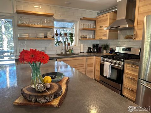 Photo of 5411 White Pl, Boulder, CO 80303 (MLS # 1050501)