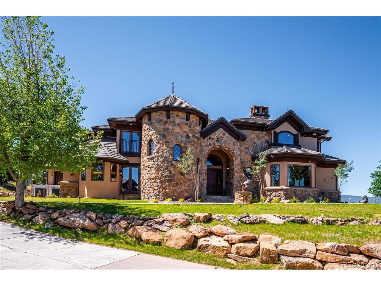 4796 Bear Mountain Dr