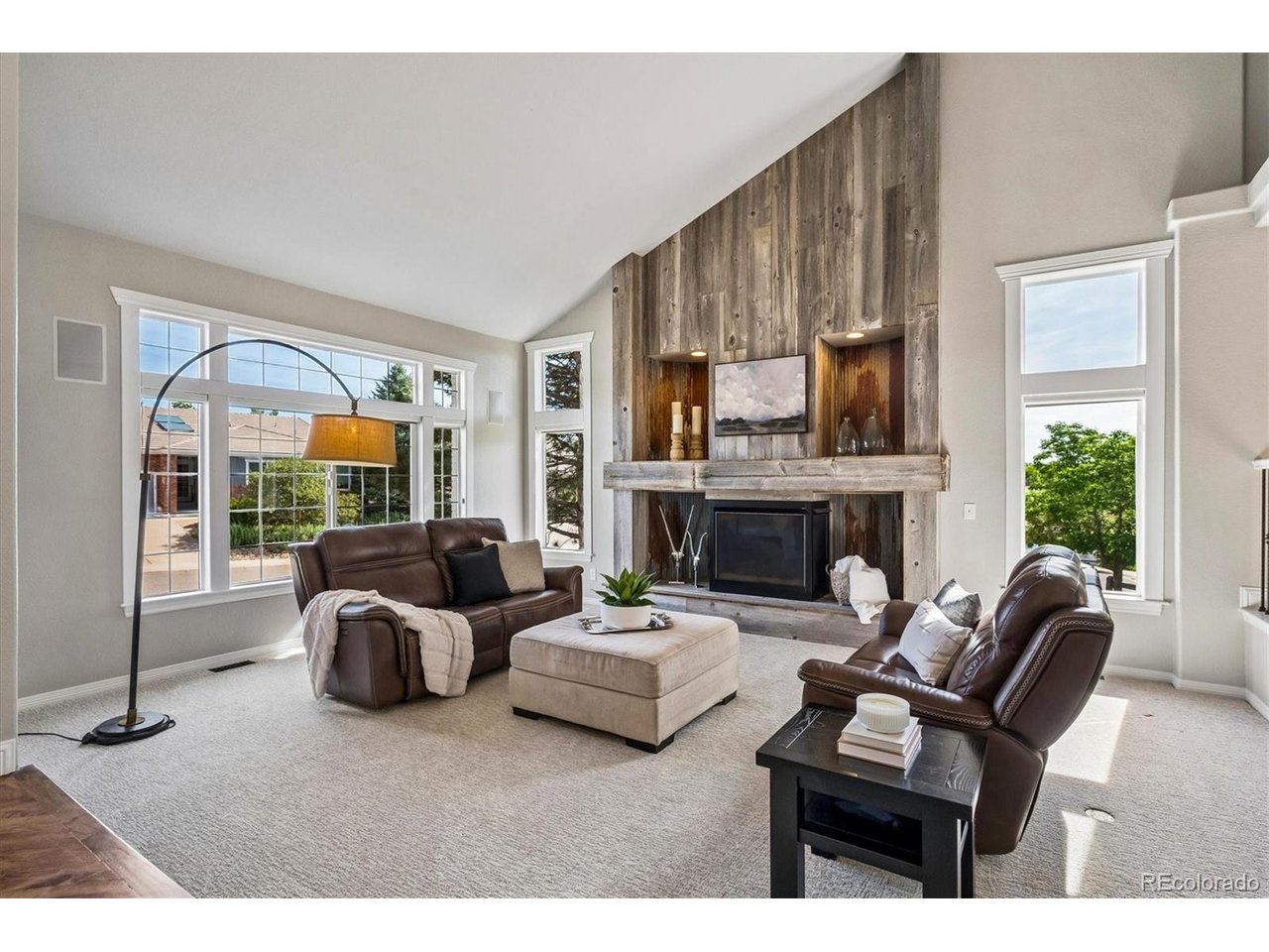 10074 Charissglen Ln
