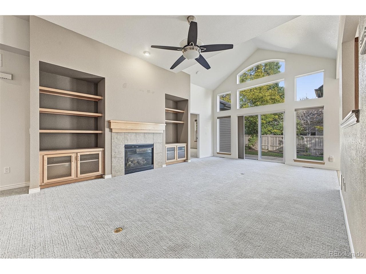 1524 Henry Ct