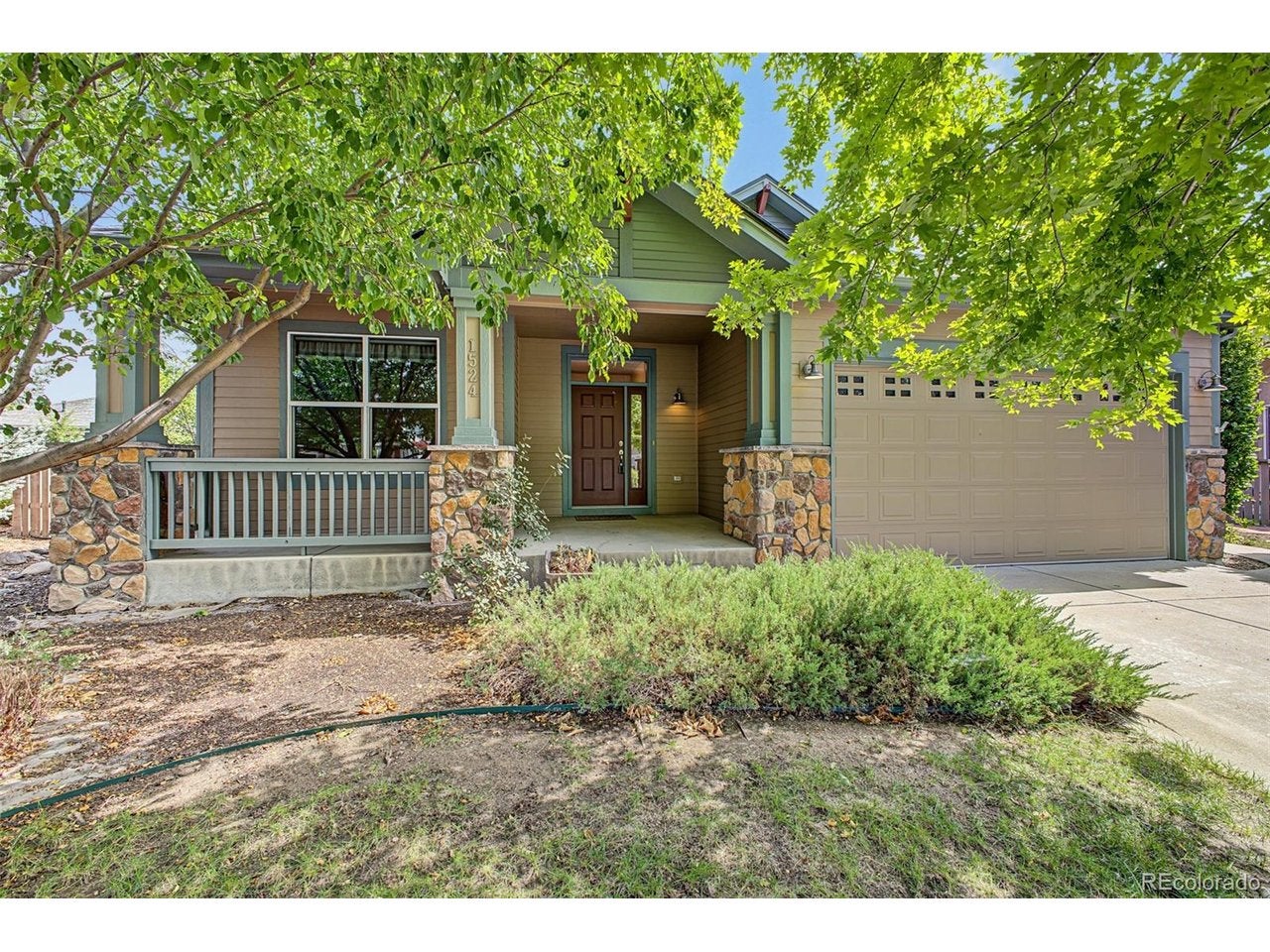 1524 Henry Ct