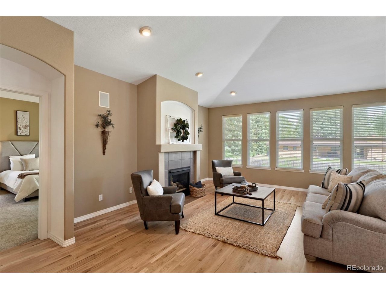 1013 Boxelder Cir