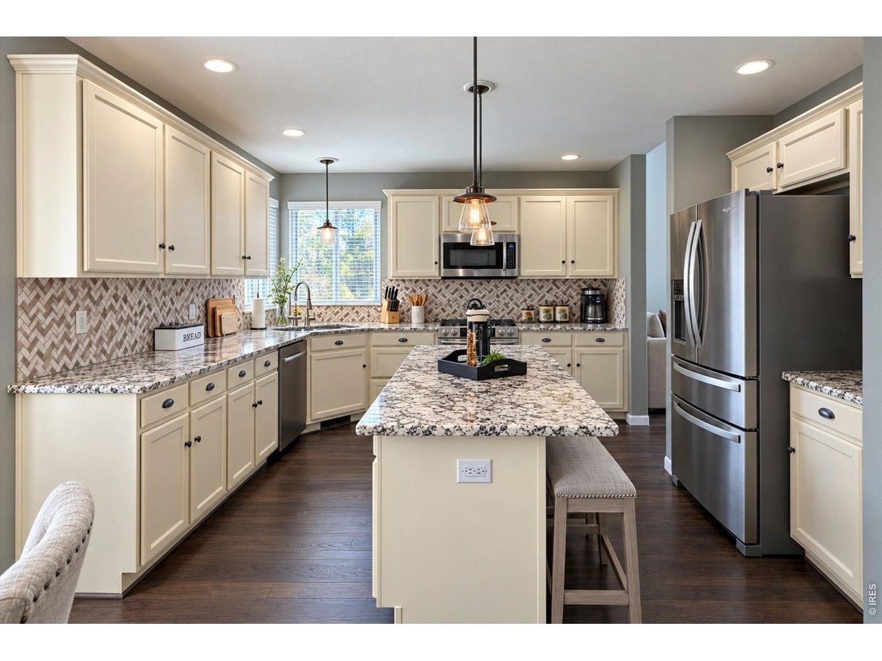 845 Sugarmill Ave