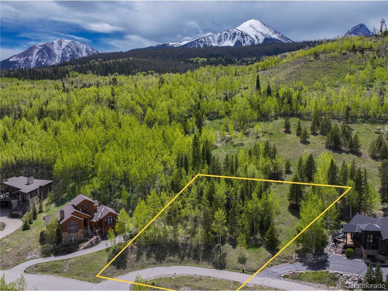 Photo 1 of 12 — 2635 Hunters Knob Rd, Silverthorne, CO 80498