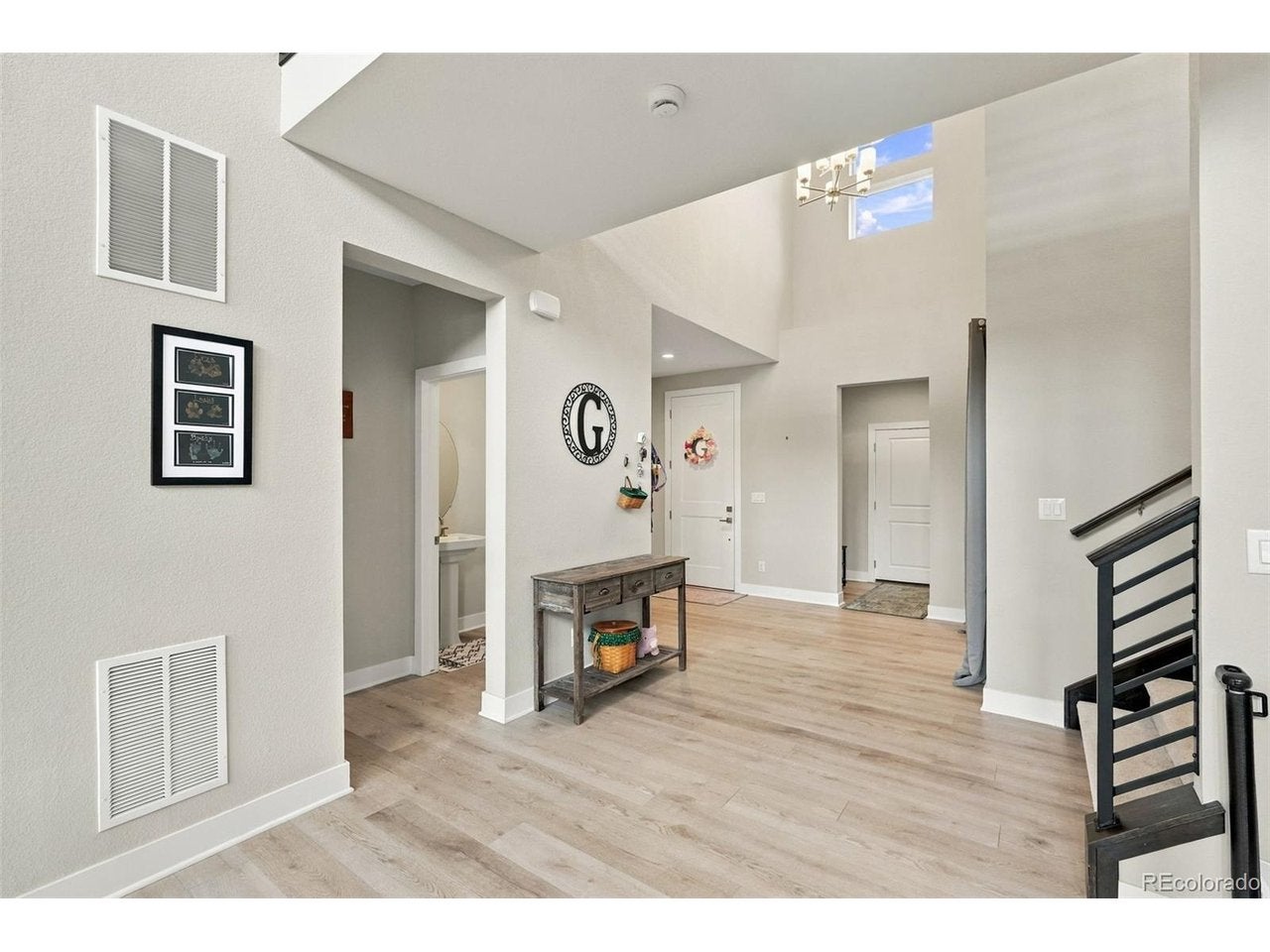 5895 Los Olivas Pt