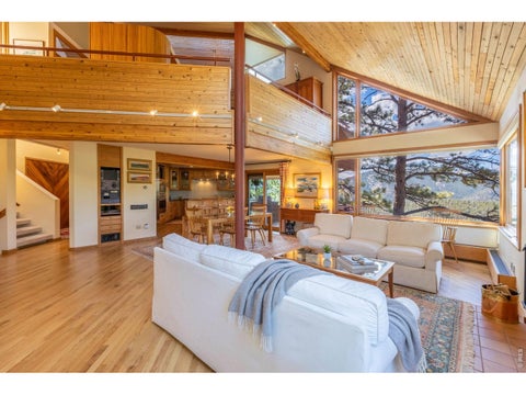 Photo of 3367 Sunshine Canyon Dr, Boulder, CO 80302 (MLS # 1067899)