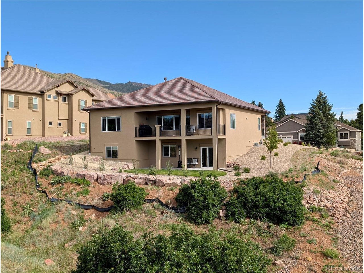 2625 Brogans Bluff Dr